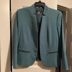 Nine West teal modern crop blazer